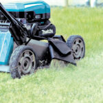 Самоходна акумулаторна косачка Makita LM001CZ, 36 V, 534 мм, 6900 м2, без батерия - Image 3