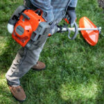 Моторен тример Husqvarna 129R, 1.1 к.с., 43 см, с корда, диск и самар, 967193305 - Image 5