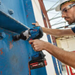 Акумулаторен ударен гайковерт Bosch PRO GDS 18V-1400, 18 V, 8 Ah, 1400 Nm, ½", с батерии, зарядно и куфар, 06019R5003 - Image 4