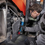 Акумулаторен ъглов ударен гайковерт Bosch PRO GRS 18V-330, 18 V, 4 Ah, 330 Nm, ½", с батерии, зарядно и куфар, 06019R9002 - Image 4